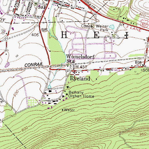 Topographic Map of Womelsdorf Station, PA