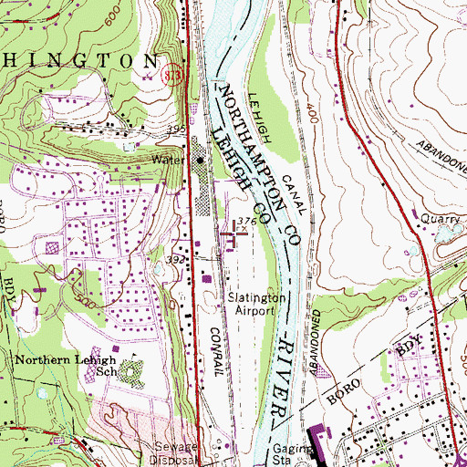 Topographic Map of Slatington Airport, PA