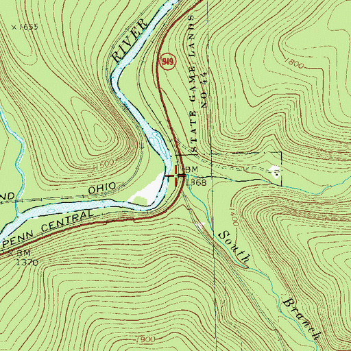 Topographic Map of Island Run, PA