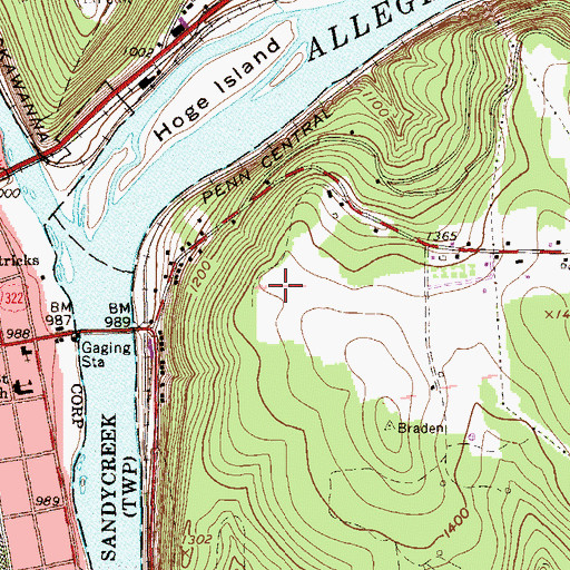 Topographic Map of WFRA-AM (Franklin), PA