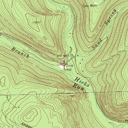 Topographic Map of Hicks Run Camping Area, PA