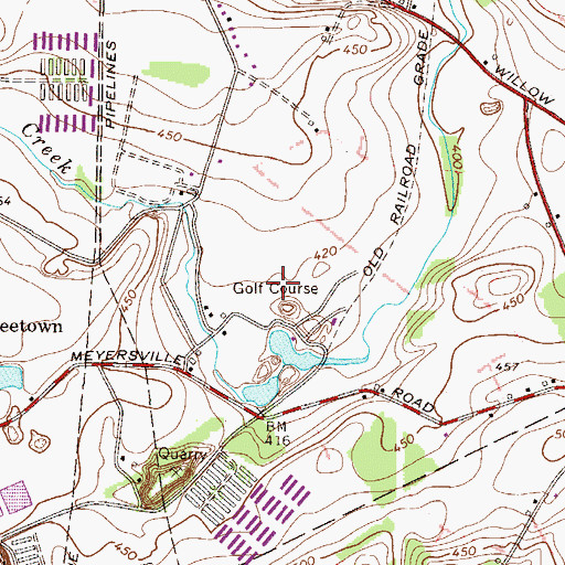 Topographic Map of Twin Lakes Golf Course, PA