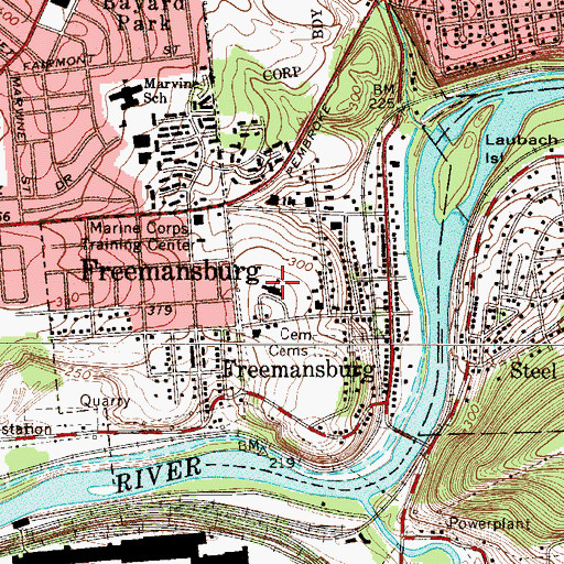 Topographic Map of Freemansburg Elementary School, PA