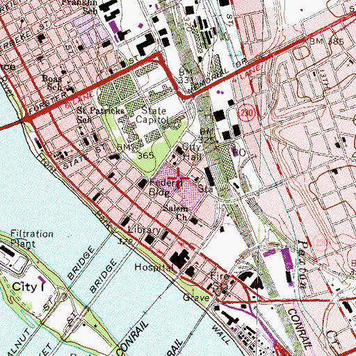 Topographic Map of Strawberry Square, PA