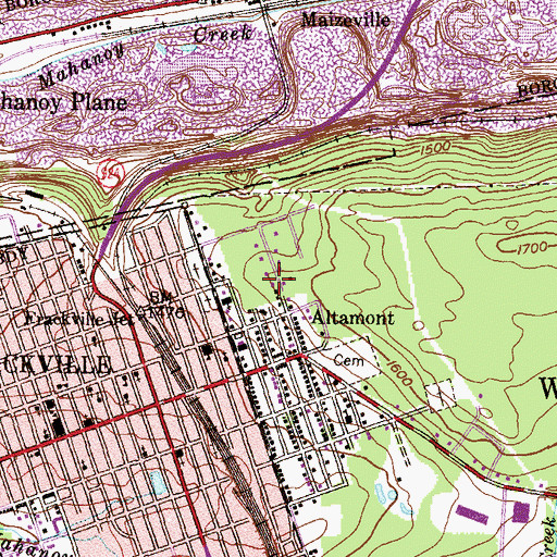 Topographic Map of Cresmont, PA