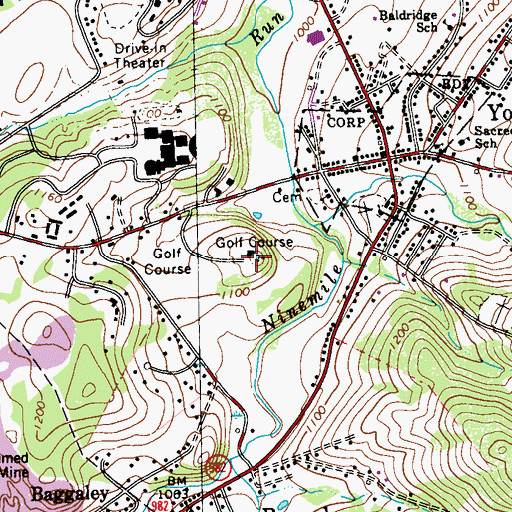 Topographic Map of Latrobe Country Club, PA