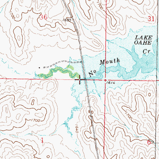 Topographic Map of East Fork No Mouth Creek, SD