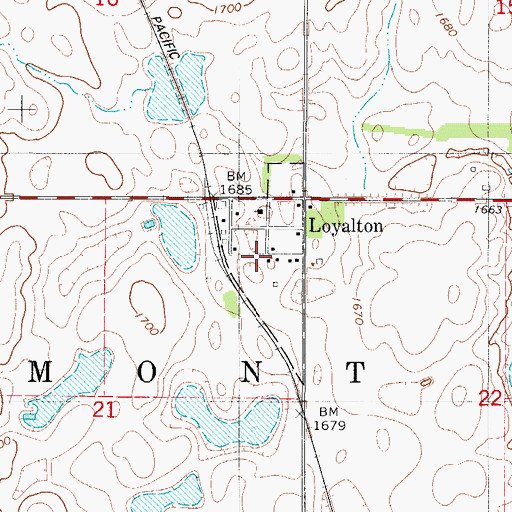 Topographic Map of Loyalton, SD