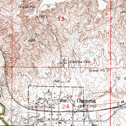 Topographic Map of Oacoma Cemetery, SD