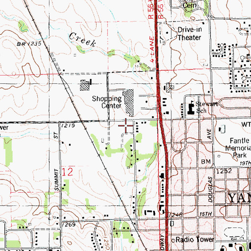 Topographic Map of Yankton Plaza, SD