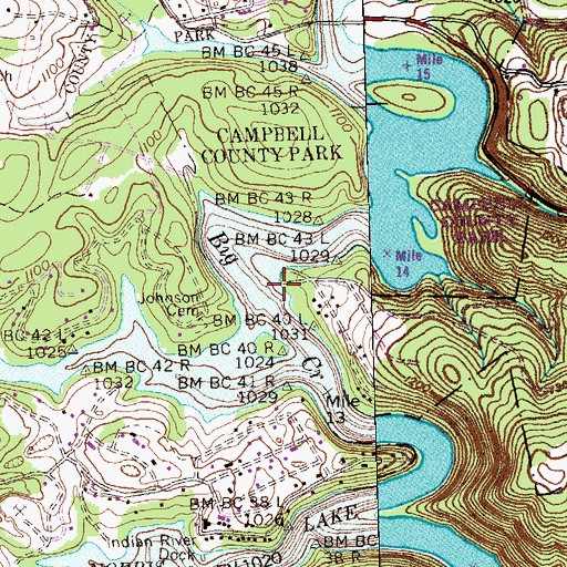 Topographic Map of Su-Dennie Dock, TN