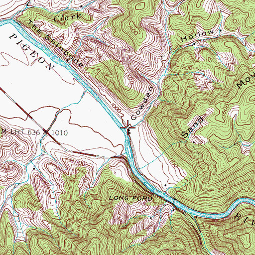 Topographic Map of Cowden Hollow, TN