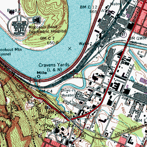 Topographic Map of Cravens Yards, TN