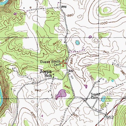 Topographic Map of Dungan Smith Cemetery, TN