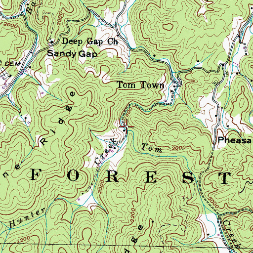 Topographic Map of Hunter Creek, TN