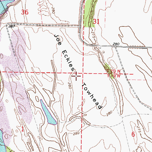 Topographic Map of Joe Eckles Towhead, TN