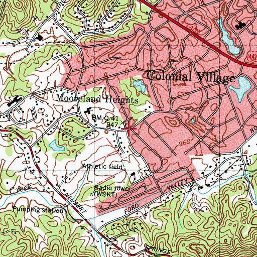 Topographic Map of Mooreland Heights, TN
