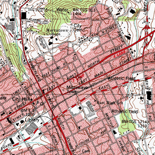 Topographic Map of Roberts School, TN