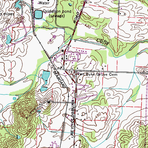 Topographic Map of Van Dyke Grove Cemetery, TN