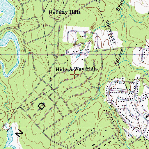 Topographic Map of Hide-A-Way Hills, TN