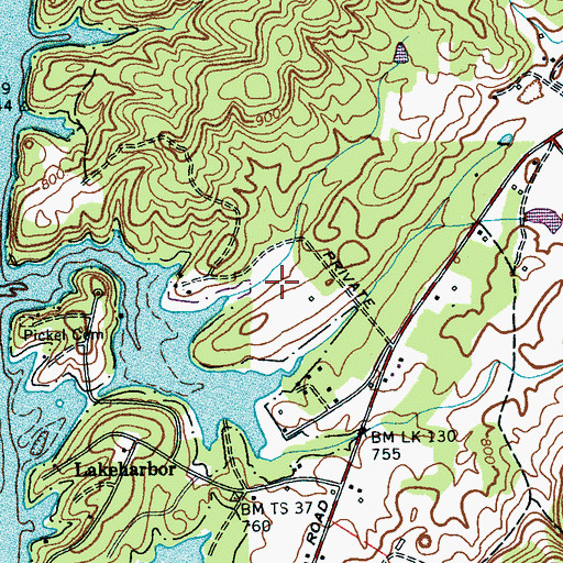 Topographic Map of Idle Oaks, TN