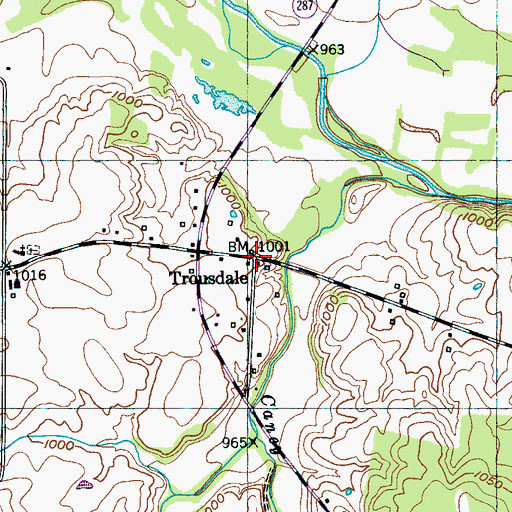 Topographic Map of Trousdale, TN