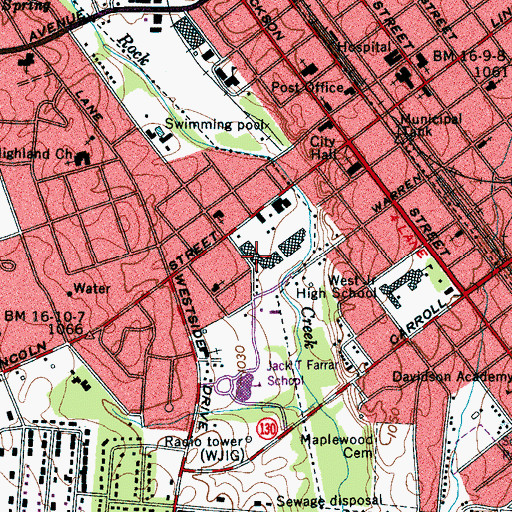 Topographic Map of Tullahoma Plaza Shopping Center, TN