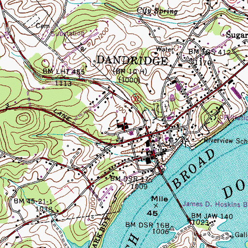 Topographic Map of Dandridge Elementary School, TN