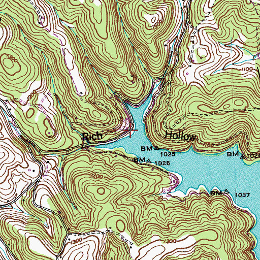 Topographic Map of Rainbow Marina and Resort, TN