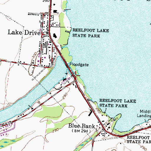 Topographic Map of Lovells Boat Dock, TN