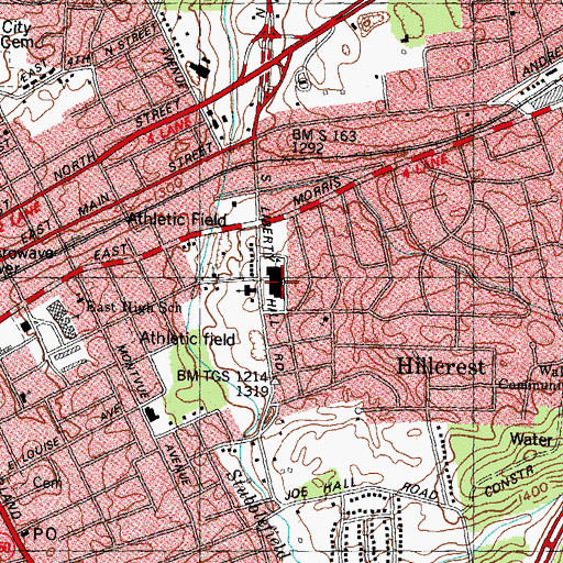 Topographic Map of Hillcrest Elementary School, TN
