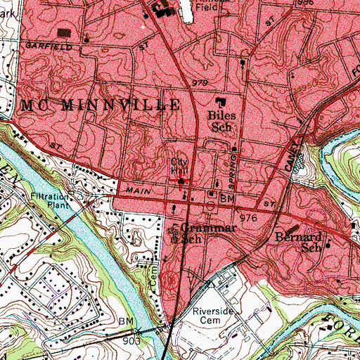 Topographic Map of McMinnville City Hall, TN