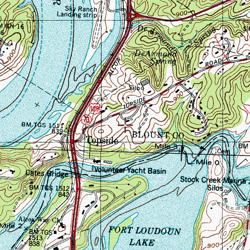 Topographic Map of Hillvale Country Club, TN