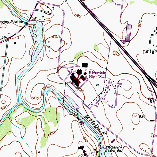 Topographic Map of Riverdale High School, TN