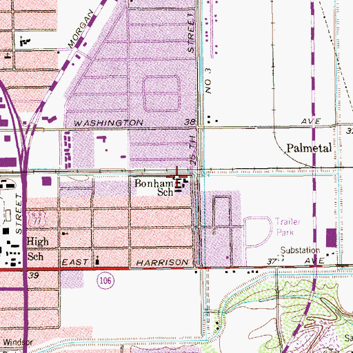 Topographic Map of Bonham School, TX