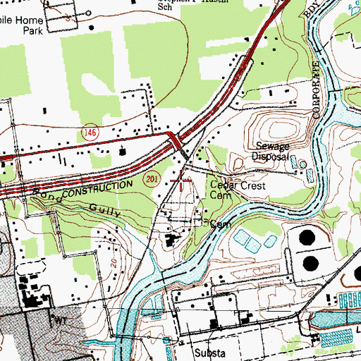 Topographic Map of Cedar Crest Cemetery, TX