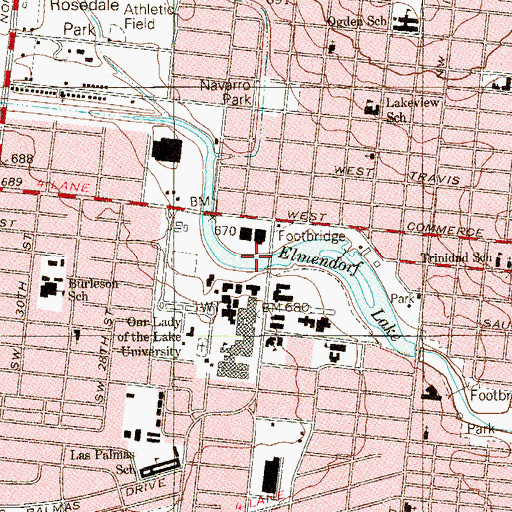 Topographic Map of Elmendorf Lake, TX