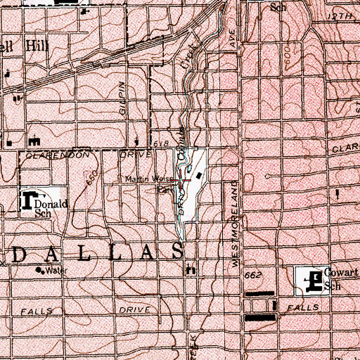 Topographic Map of Martin Weiss Park, TX