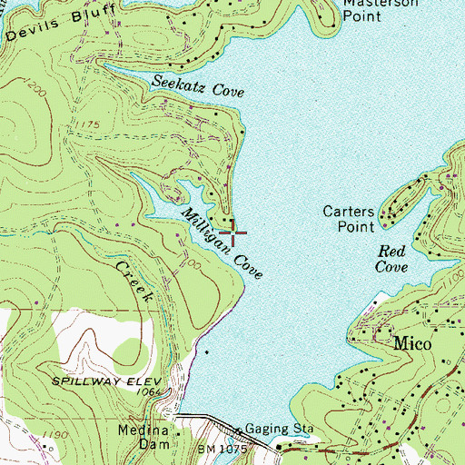 Topographic Map of Milligan Cove, TX