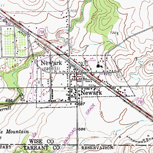 Topographic Map of Newark, TX