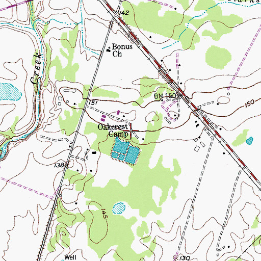 Topographic Map of Oakcrest Camp, TX