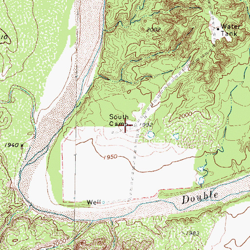 Topographic Map of South Camp, TX