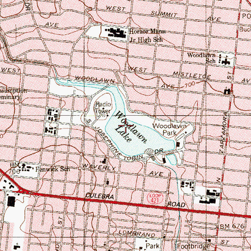 Topographic Map of Woodlawn Lake, TX