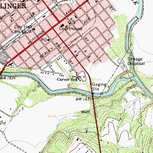 Topographic Map of Carver School, TX