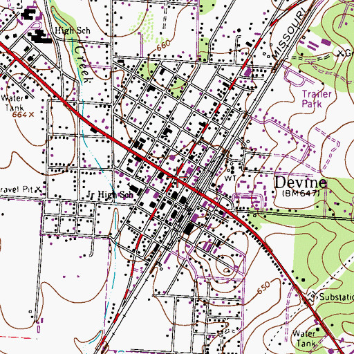 Topographic Map of Devine, TX