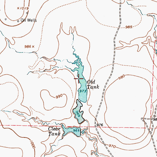 Topographic Map of Old Tank, TX