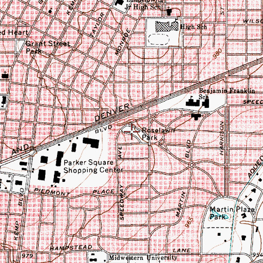 Topographic Map of Roselawn Park, TX