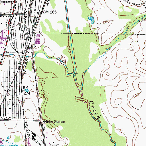 Topographic Map of Howard Creek, TX