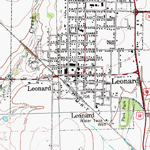 Topographic Map of Leonard, TX