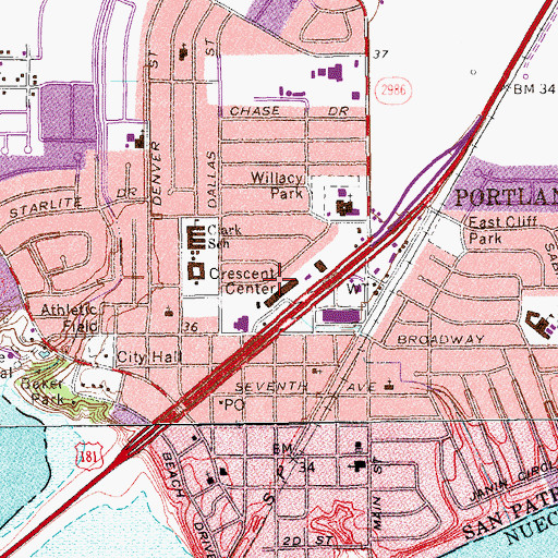 Topographic Map of Crescent Center, TX
